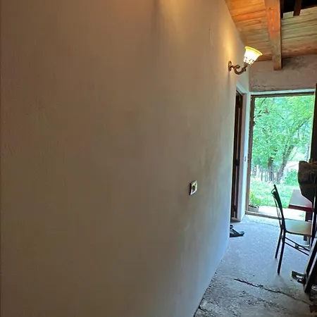 Albergue Krist Theth